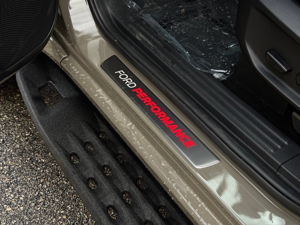 Certified 2025 Ford Ranger Raptor AWD/4WD image 9