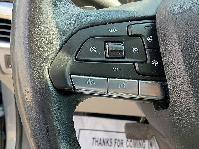 Used 2023 Cadillac XT4 Luxury w/ Driver Awareness Package FWD image 26