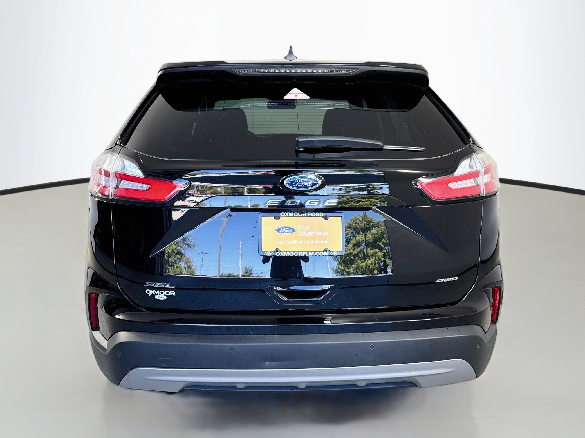 Certified 2024 Ford Edge SEL w/ Convenience Package AWD/4WD image 6