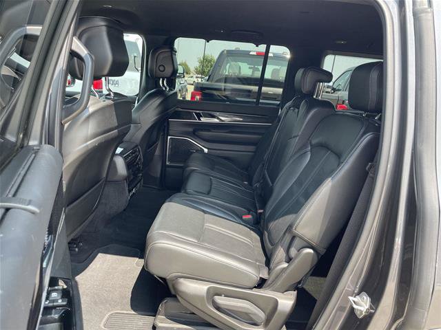 Used 2022 Jeep Wagoneer Series I w/ Convenience Group I AWD/4WD image 20