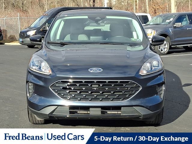 Certified 2022 Ford Escape SE w/ SE Sport Appearance Package image 12