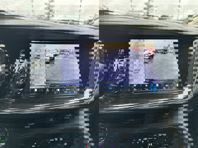 Used 2022 Buick Envision Essence w/ Technology Package I image 8