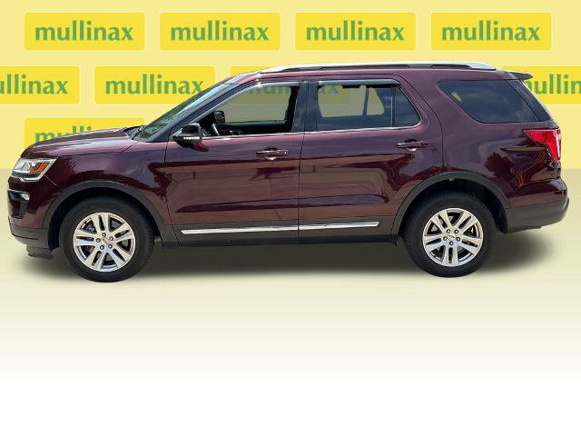 Certified 2018 Ford Explorer XLT w/ Equipment Group 202A AWD/4WD image 10
