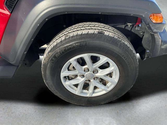 Used 2023 Jeep Wrangler Sport w/ Sun And Sound Package image 30