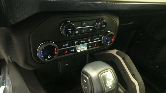 Certified 2023 Ford Bronco Outer Banks AWD/4WD image 17