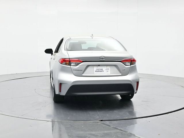 Used 2024 Toyota Corolla LE FWD image 8