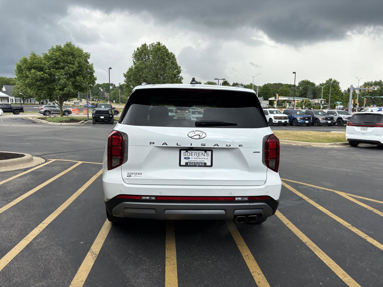 Used 2024 Hyundai Palisade Limited AWD/4WD image 5