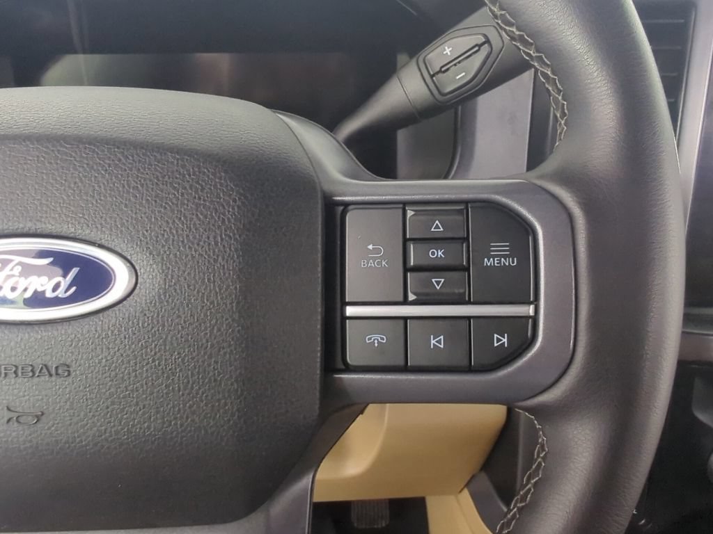 Certified 2025 Ford F450 Lariat w/ Lariat Ultimate Package AWD/4WD image 24