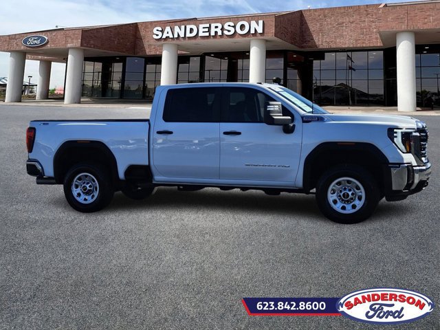 Used 2024 GMC Sierra 2500 Pro AWD/4WD image 2