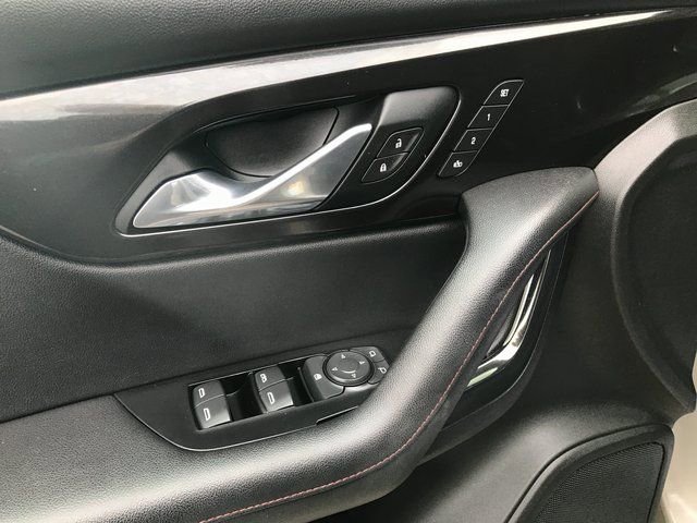 Used 2021 Chevrolet Blazer RS w/ Enhanced Convenience Package image 7