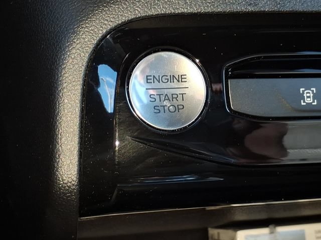 Certified 2024 Ford Escape ST-Line w/ Tech Pack #1 AWD/4WD image 24