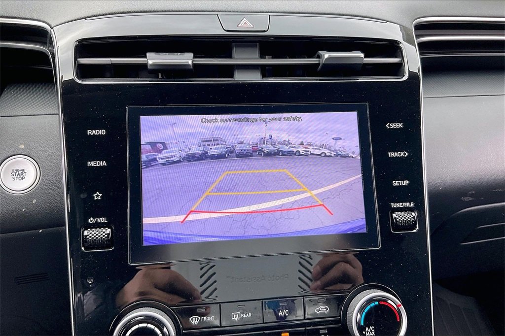 Used 2022 Hyundai Tucson SEL w/ Winter Package image 19