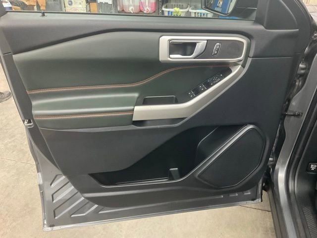 Certified 2022 Ford Explorer Timberline image 5