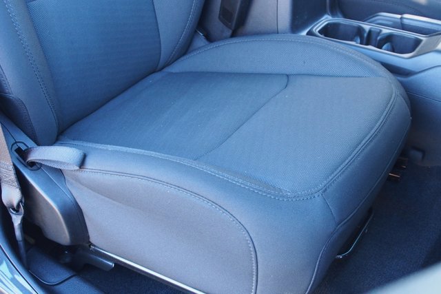 Used 2023 Jeep Wrangler Sport image 12