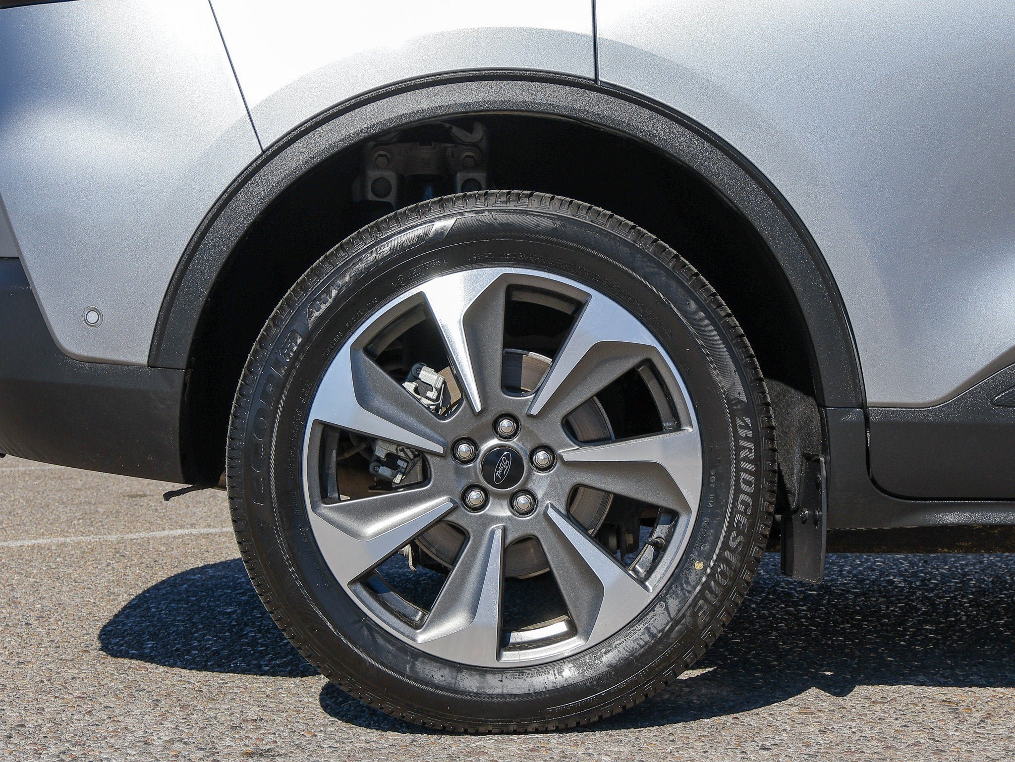 Certified 2023 Ford Escape Platinum w/ Premium Technology Package AWD/4WD image 12