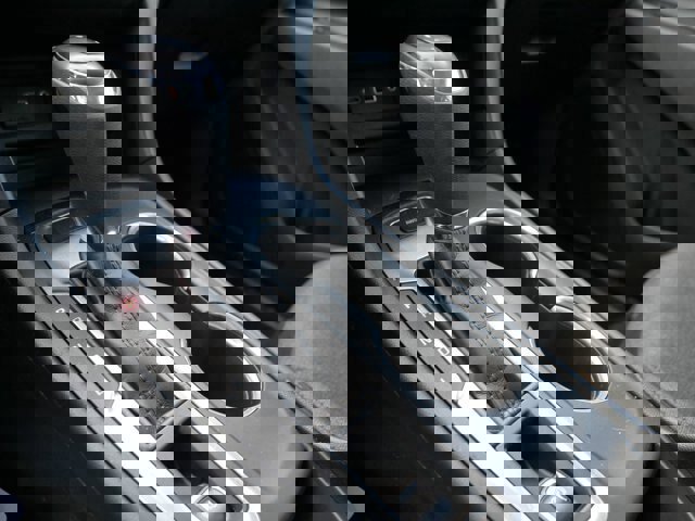 Used 2020 Chevrolet Equinox LT image 28