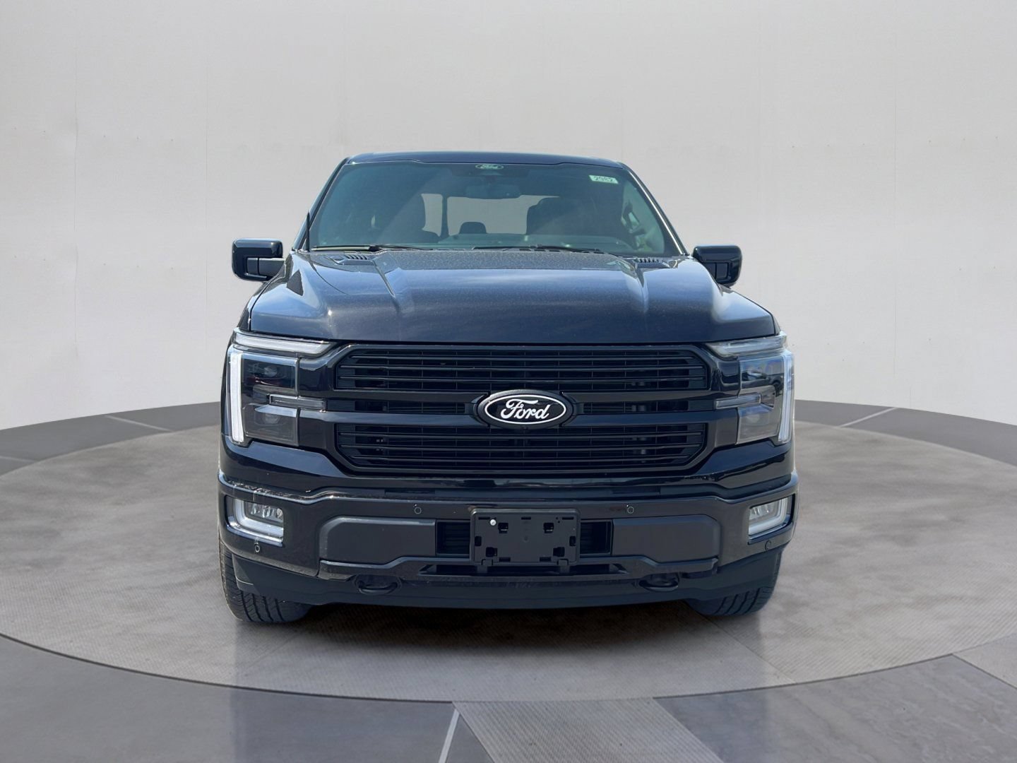 Certified 2025 Ford F150 Platinum AWD/4WD image 10