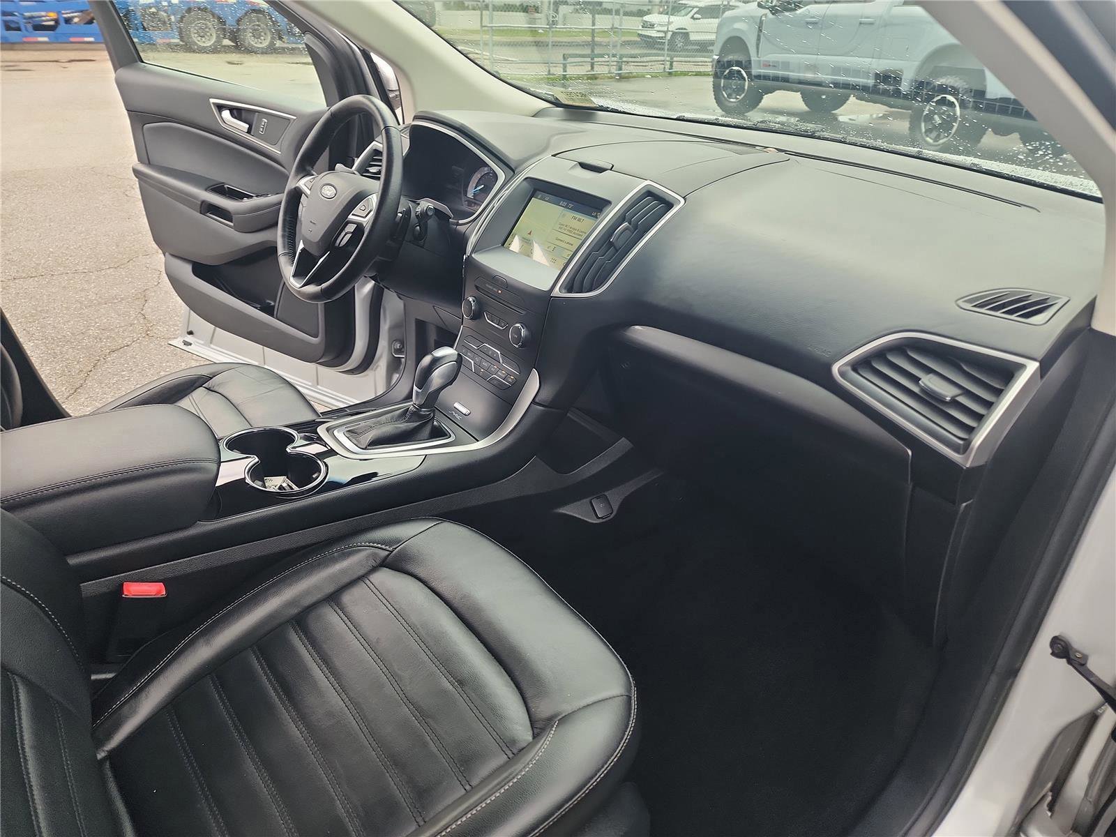 Certified 2017 Ford Edge SEL w/ Equipment Group 201A image 27