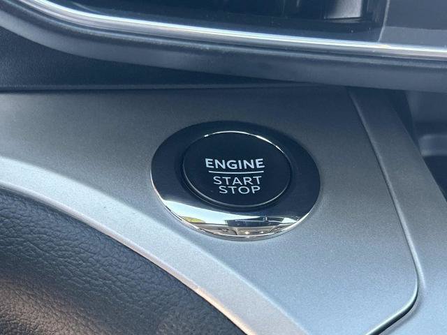 Certified 2022 Ford Explorer XLT w/ Equipment Group 202A AWD/4WD image 34