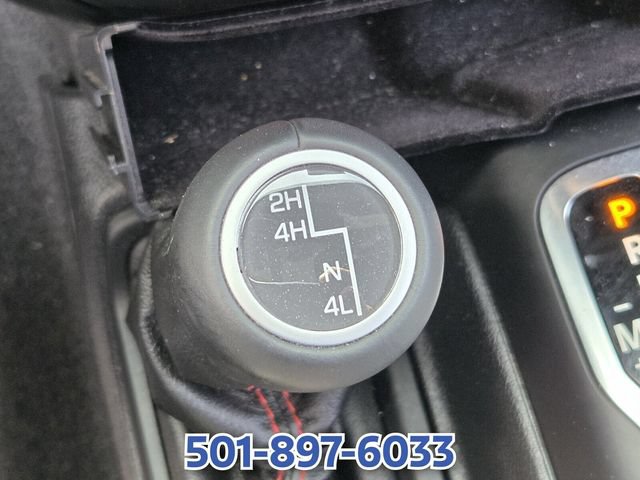 Used 2022 Jeep Gladiator Rubicon w/ Cold Weather Group AWD/4WD image 22