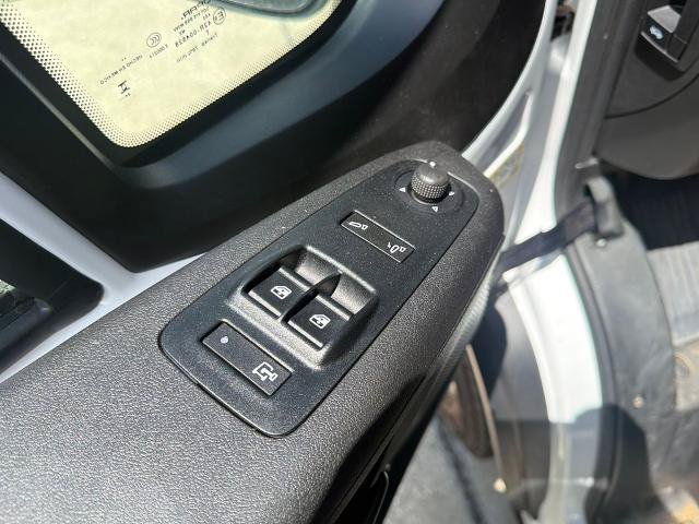 Used 2025 RAM ProMaster 2500 w/ Convenience Group FWD image 17