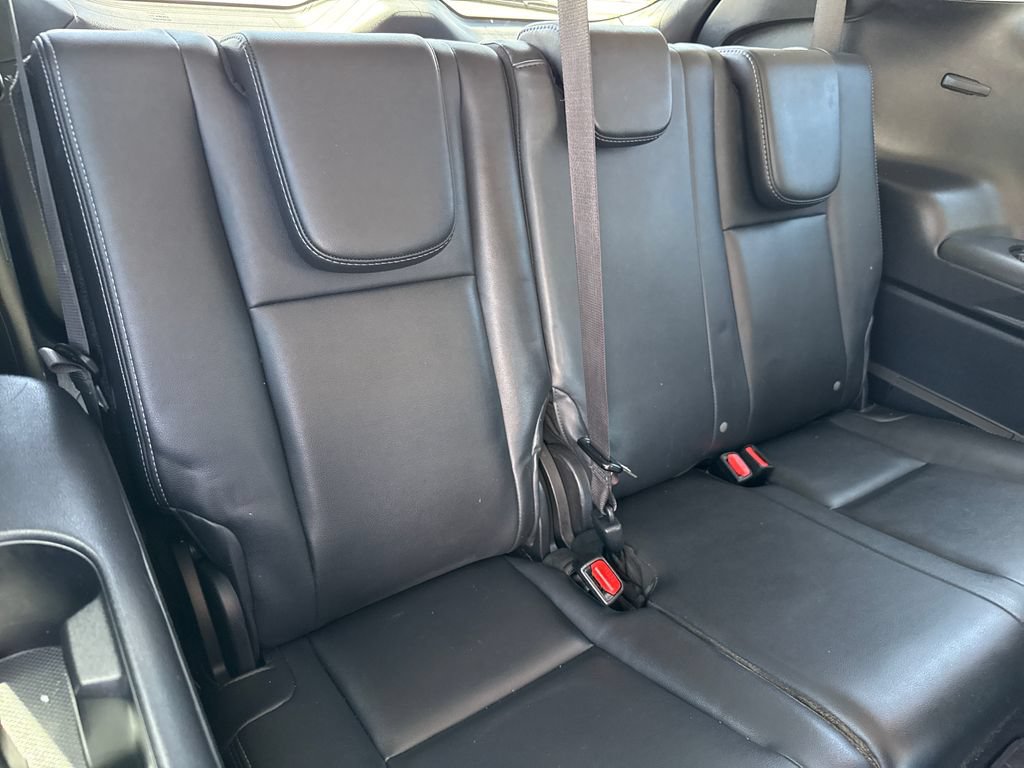 Used 2023 Subaru Ascent Touring AWD/4WD image 28