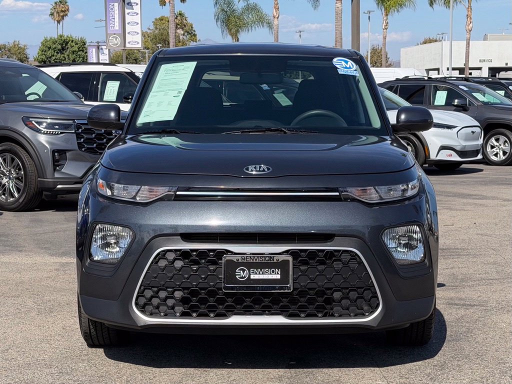 Used 2021 Kia Soul LX FWD image 3