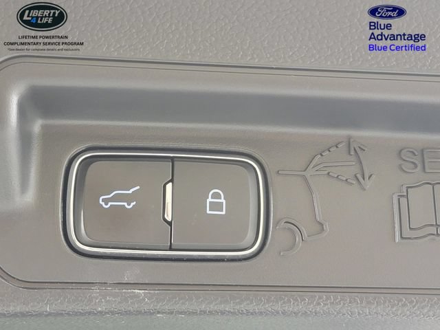 Certified 2023 Ford Explorer XLT w/ Equipment Group 202A AWD/4WD image 18