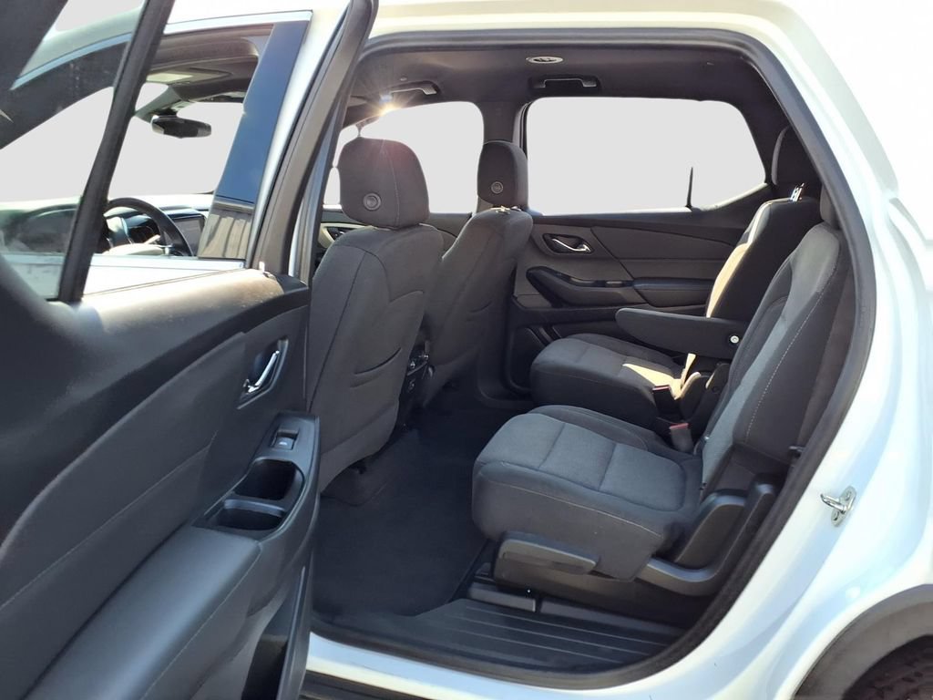 Used 2023 Chevrolet Traverse LT AWD/4WD image 31