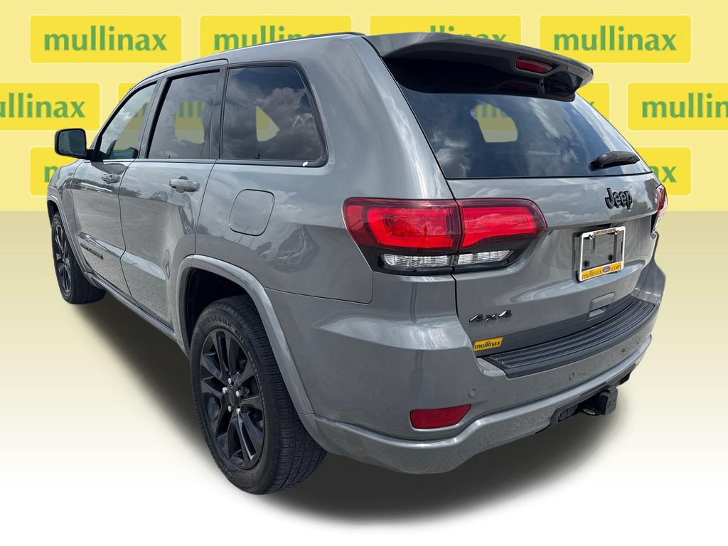 Used 2020 Jeep Grand Cherokee Altitude AWD/4WD image 8