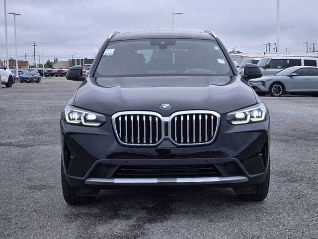 Used 2024 BMW X3 sDrive30i w/ Premium Package w/ZPA RWD image 2