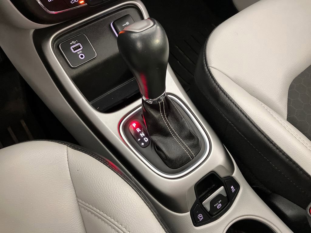 Used 2019 Jeep Compass Latitude image 27