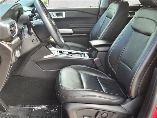 Certified 2021 Ford Explorer Limited w/ Equipment Group 301A AWD/4WD image 17