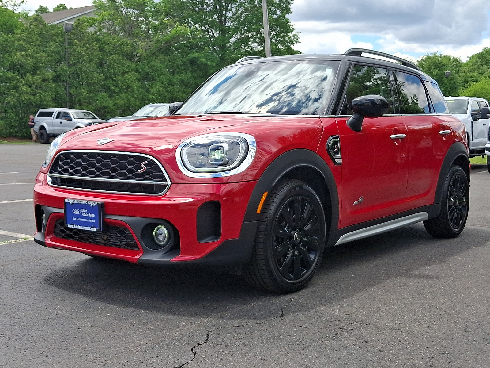 Used 2023 MINI Cooper Countryman S w/ Signature Upholstery Package AWD/4WD image 3