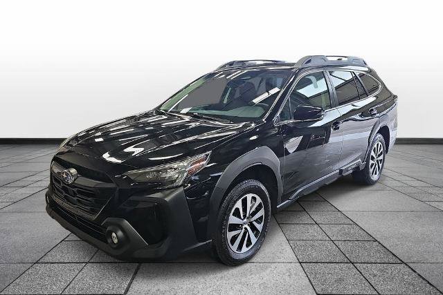 Used 2023 Subaru Outback Premium AWD/4WD image 1