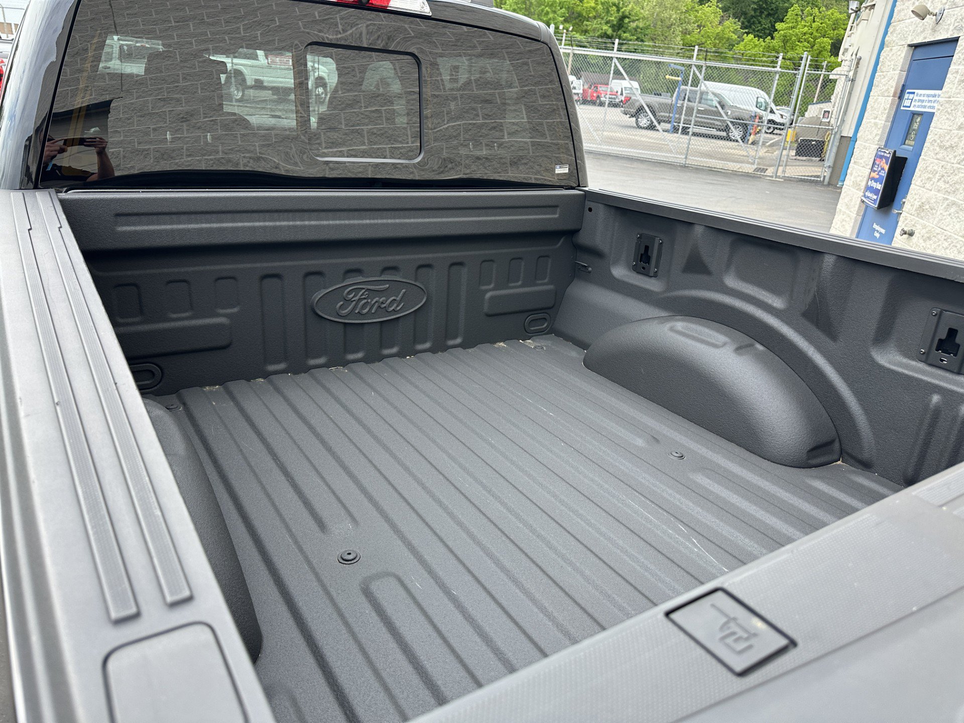 Certified 2023 Ford F150 Lariat w/ Equipment Group 502A High AWD/4WD image 7