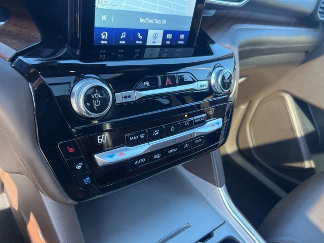 Certified 2021 Ford Explorer King Ranch w/ Premium Technology Package image 19