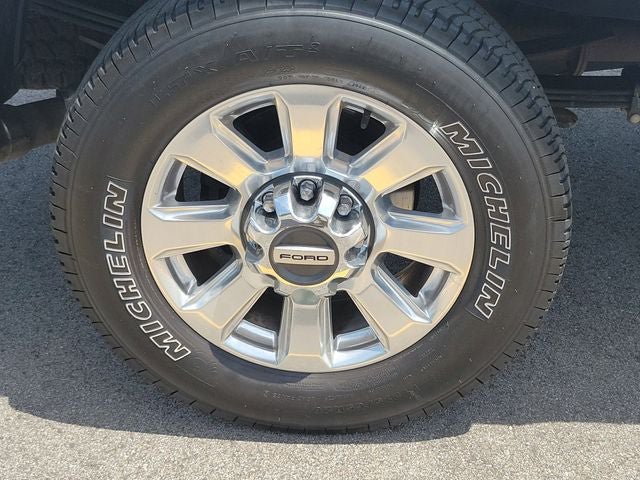 Certified 2022 Ford F350 Platinum AWD/4WD image 41