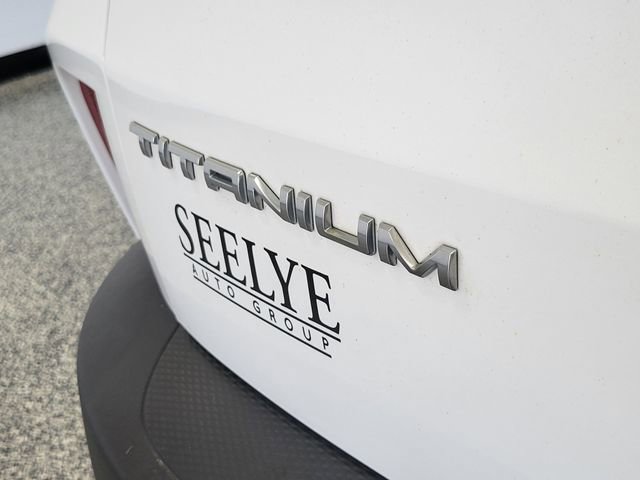 Certified 2020 Ford Escape Titanium AWD/4WD image 26