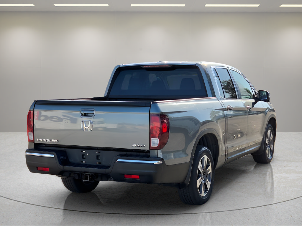 Used 2017 Honda Ridgeline RTL-T image 10