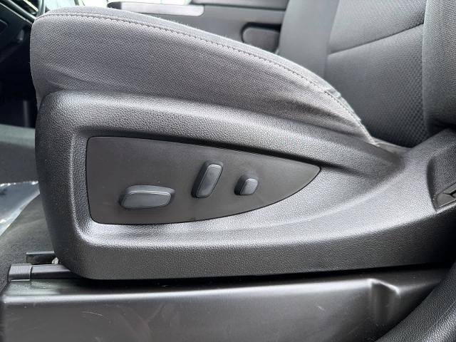 Used 2019 Chevrolet Silverado 1500 LT w/ All Star Edition AWD/4WD image 18