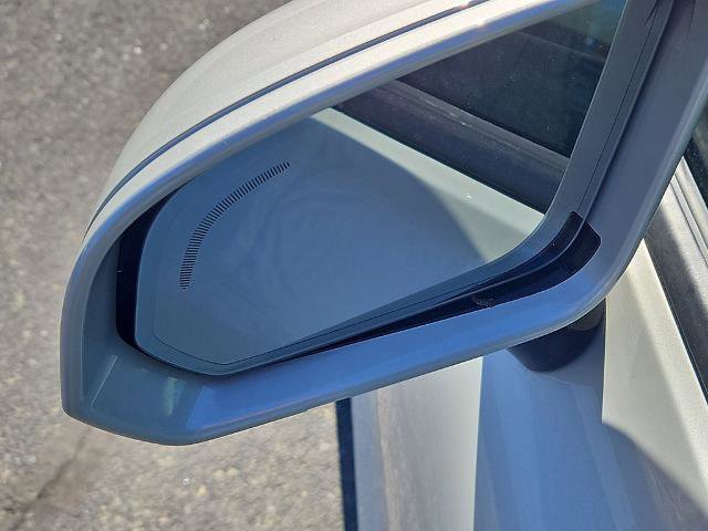 Used 2019 Volvo S60 T6 Momentum w/ Multimedia Package image 25