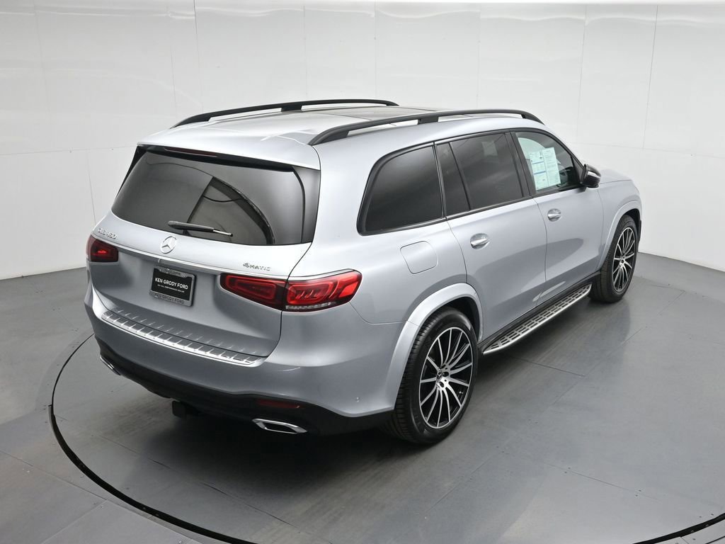 Used 2022 Mercedes-Benz GLS 450 4MATIC image 17