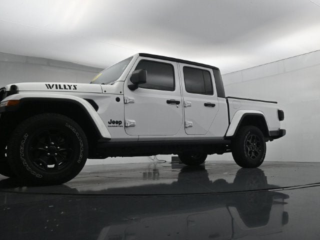 Used 2021 Jeep Gladiator Sport AWD/4WD image 44