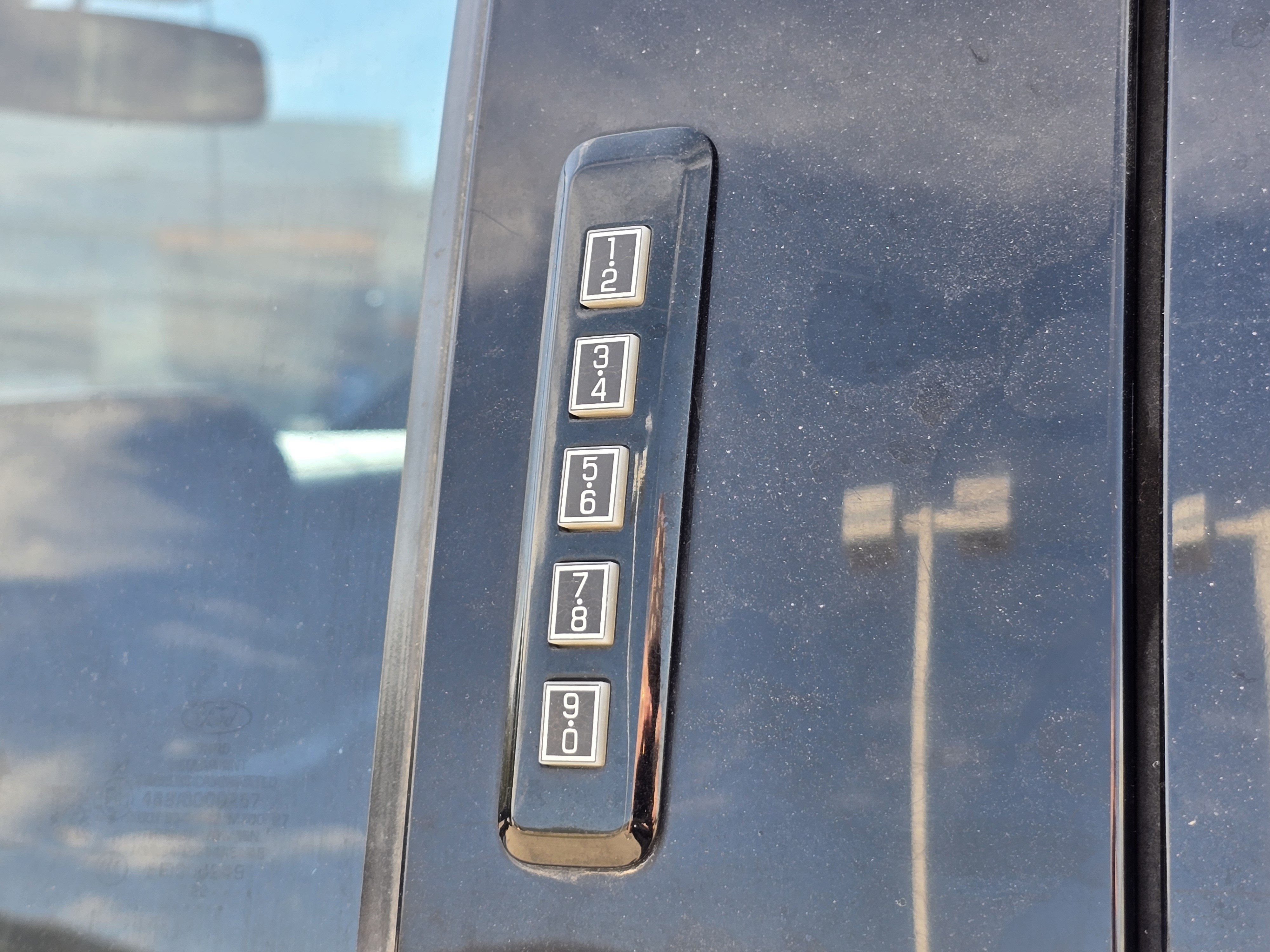 Certified 2022 Ford F150 Lariat AWD/4WD image 31