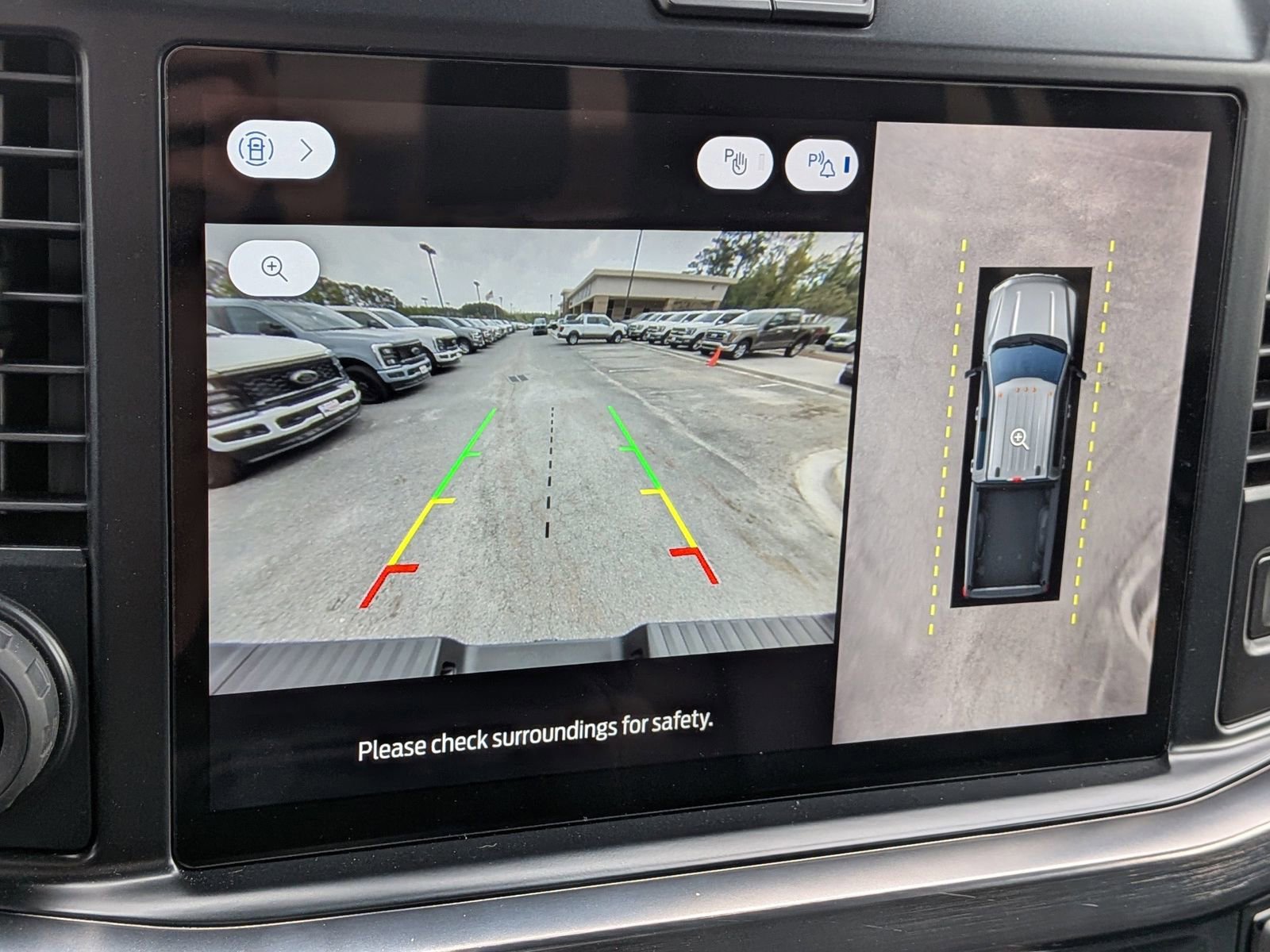 Certified 2026 Ford F250 Lariat w/ Black Appearance Package image 13