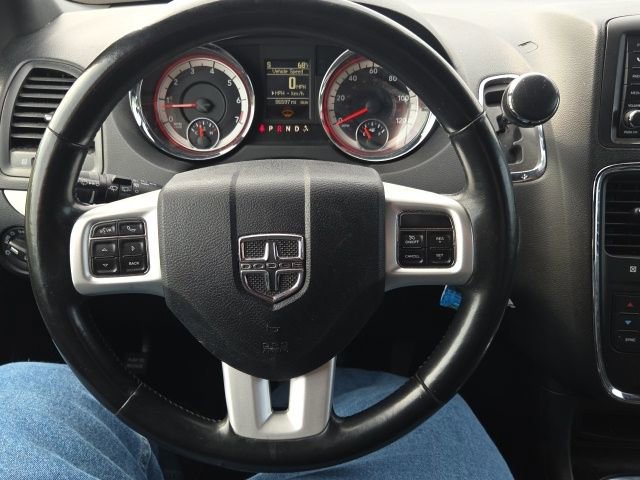 Used 2019 Dodge Grand Caravan GT FWD image 35