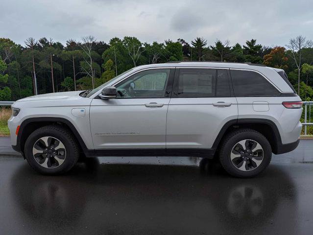 Used 2024 Jeep Grand Cherokee Limited 4xe AWD/4WD image 3