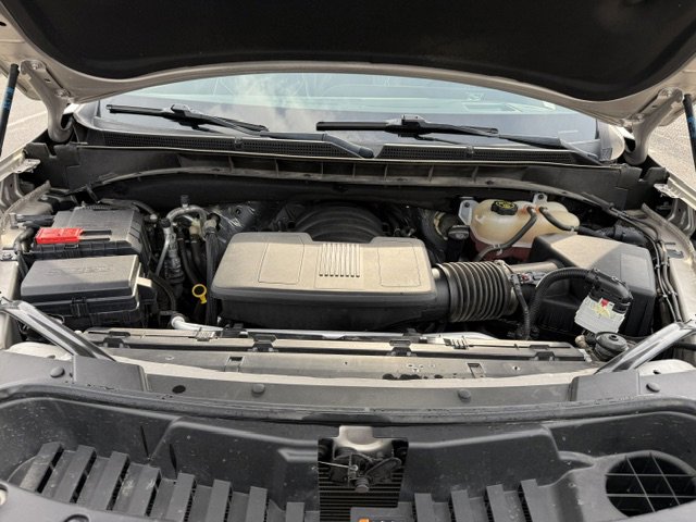 Used 2024 Cadillac Escalade Premium Luxury image 8