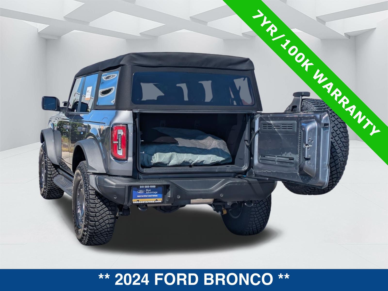 Certified 2024 Ford Bronco Badlands AWD/4WD image 16
